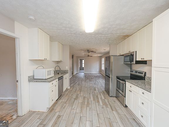 5th image of 126 Old Villa Rica Rd