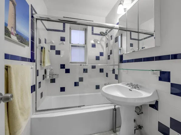 105-25 67th Avenue image 12 of 13