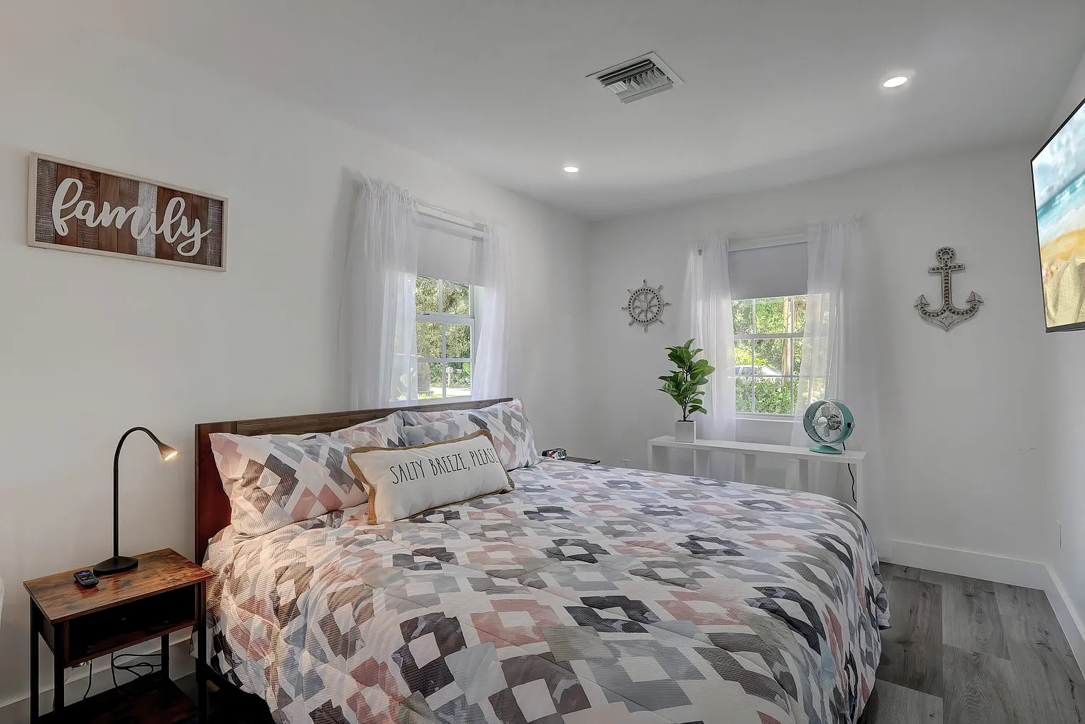 Studio, 1.0 bath, 290 sqft, $3,742 — Photo 4