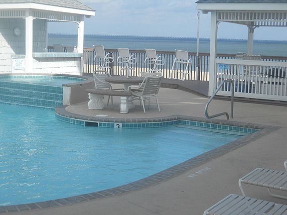 3rd image of 2312 Beach Haven Dr APT 203