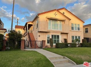 4120 S Victoria Ave #1/2, Los Angeles, CA 90008