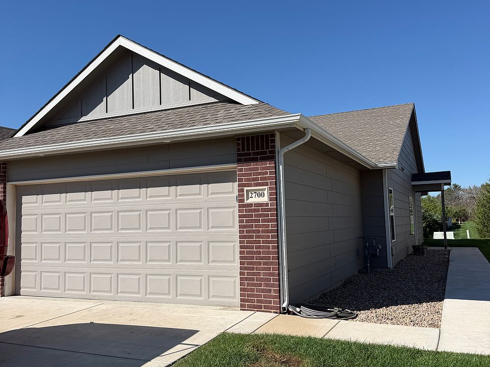 1st image of 2700 W 55th St N