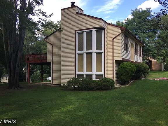 4th image of 9700 New Orchard Dr