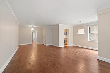 Rented by New York Casas Ltd.