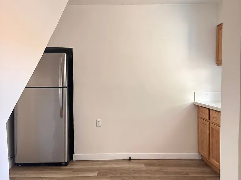 1060 McFarland Ave — Photo 34