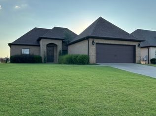 5049 Aberdeen Rd, Jonesboro, AR 72405