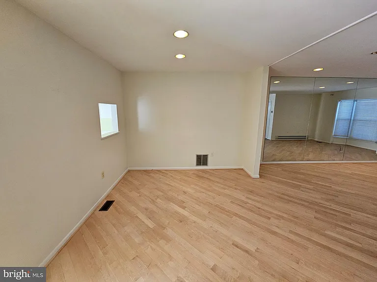6908-10 Timberlane Rd — Photo 6