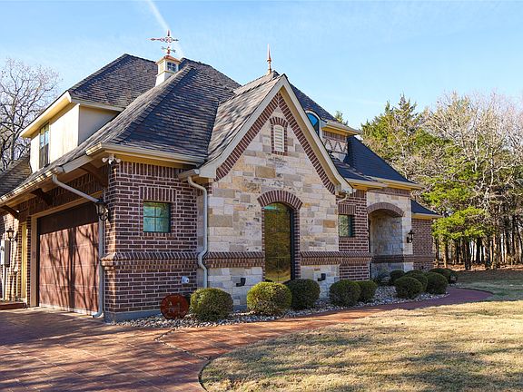 2nd image of 284 Stonewolf Ct