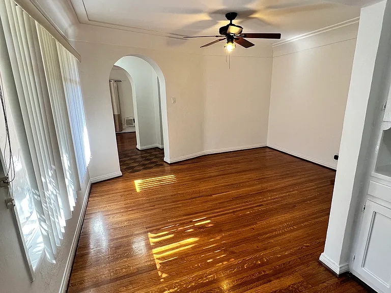 1450 S Sherbourne Dr — Photo 23