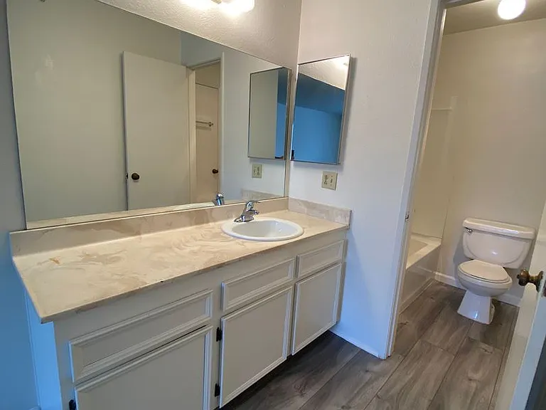 7506 Parkway Dr #206 — Photo 10