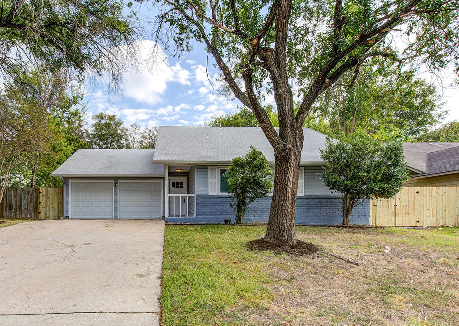 Beautifully Updated 3/2 South Austin Home! — Photo 2