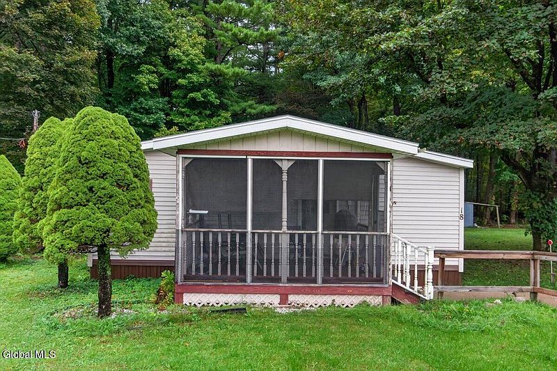 4th image of 3701 Galway Road Lot 18
