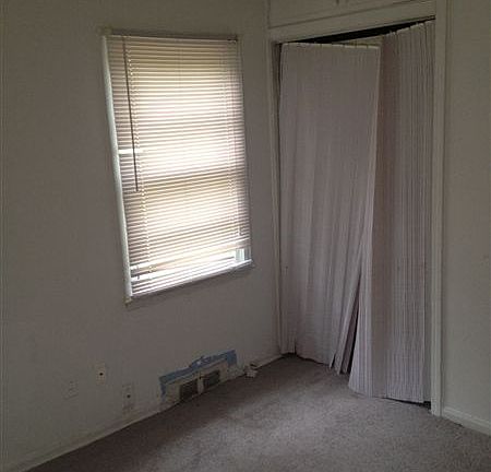 10660 Albany Bedroom