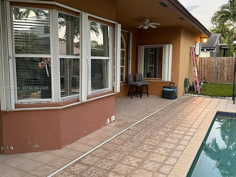 15234 SW 140th St — Photo 4