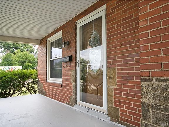 3rd image of 1201 Highland St