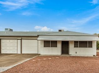 10142 N 97th Ave APT B, Peoria, AZ 85345