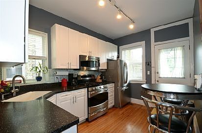 4th image of 2617 W Leland Ave APT 1E