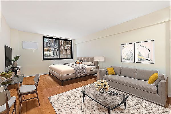 1st image of 7 E 32nd St APT 6D