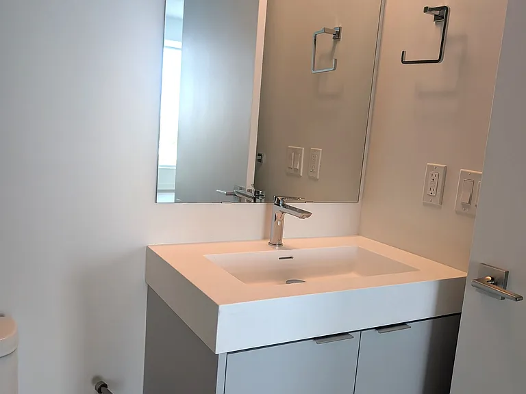 474 Caldari Rd N #1704 — Photo 6