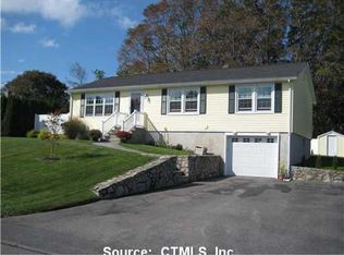89 Johl Dr, Groton, CT 06340