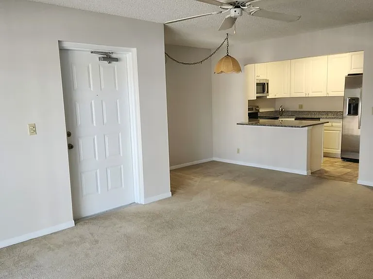 1485 SW Silver Pine Way #107-B-2 — Photo 3
