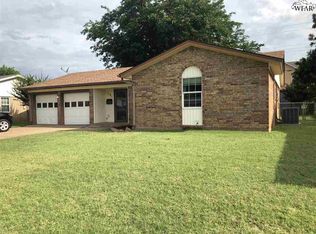 131 Highland Dr, Burkburnett, TX 76354