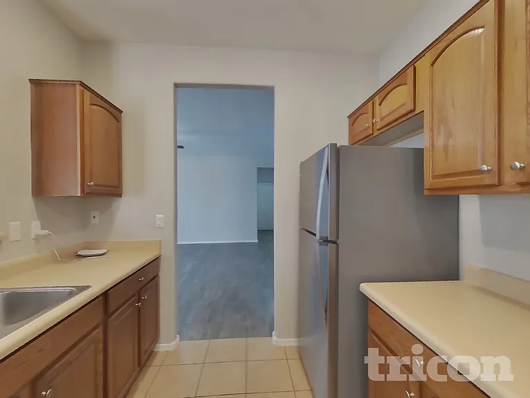 7310 W Saint Charles Ave — Photo 5