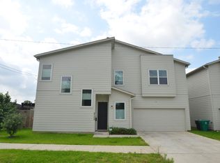 (Undisclosed Address), Houston, TX 77020