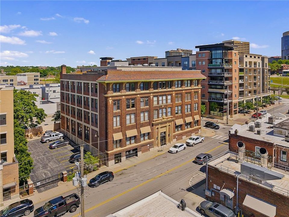 1st image of 523 Grand Blvd APT 1D
