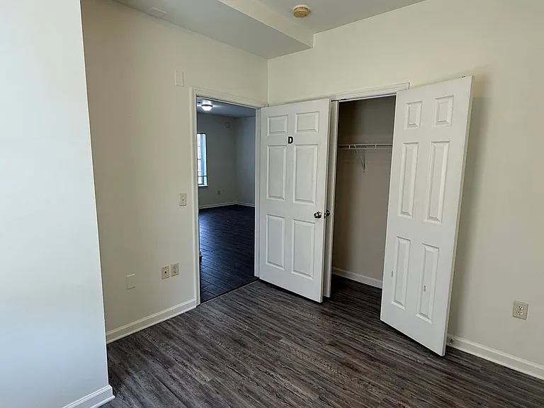 Maverick Apartments! — Photo 8