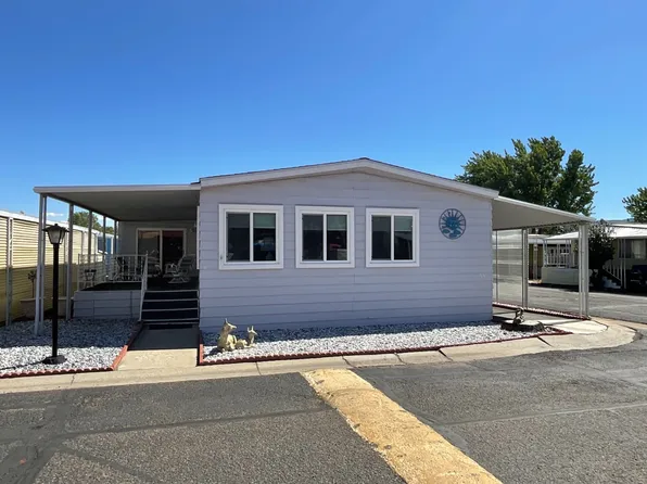 55 Eureka Dr, Carson City, NV 89706