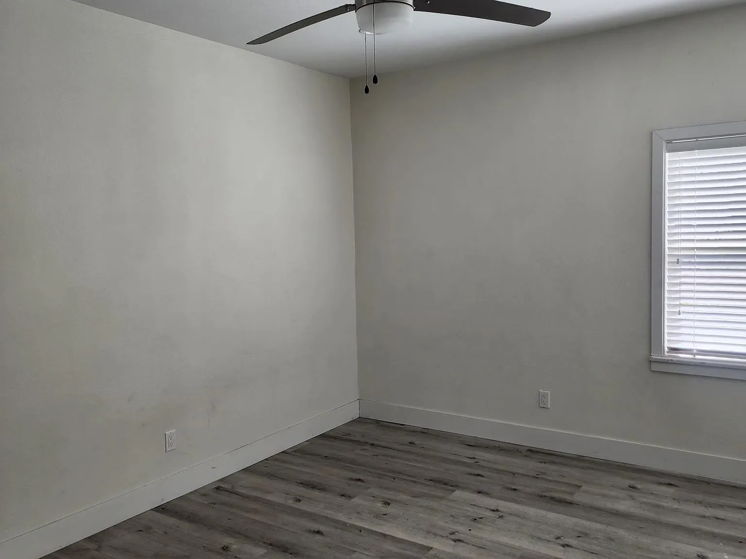 119 S Westmoreland Ave — Photo 4