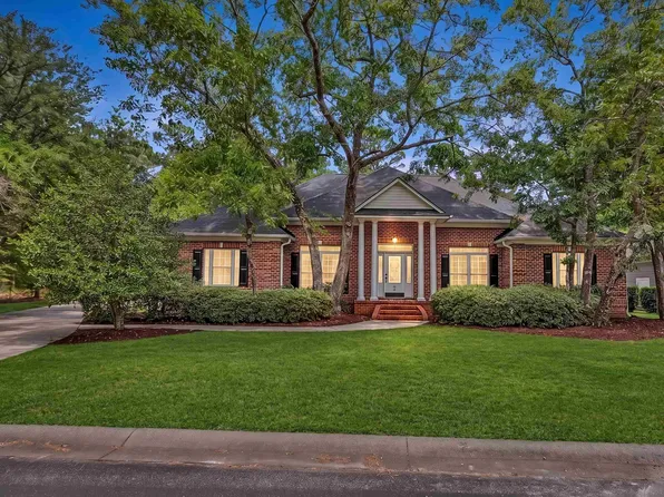 60 Highwood Circle, Murrells Inlet, SC 29576