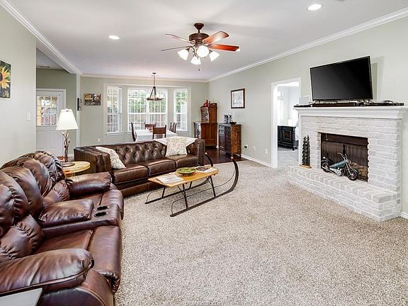 4th image of 1115 Waynesboro Ct