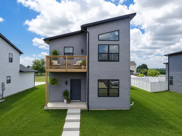 775 Kristin Dr, Normal, IL 61761