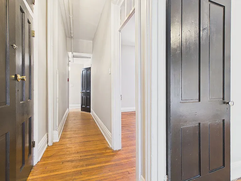 1124 N 3rd Street — Photo 20