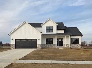 13147 Westwinds Dr, Linden, MI