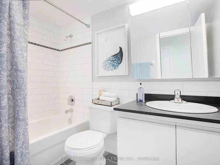 50 Graydon Hall Dr #1515 — Photo 15