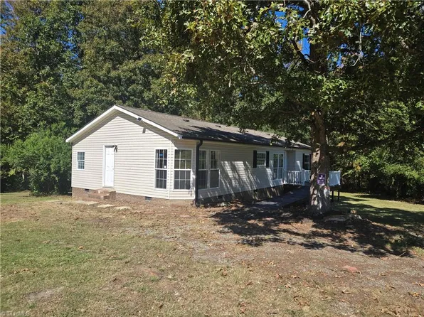 4837 Bass Mountain Rd, Snow Camp, NC 27349