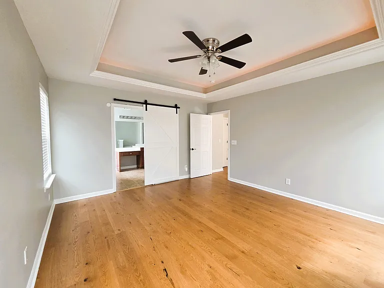 4213 Longfellow Dr — Photo 13
