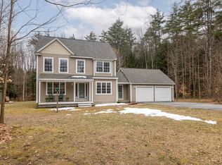 11 Sally Ln, New Gloucester, ME 04260