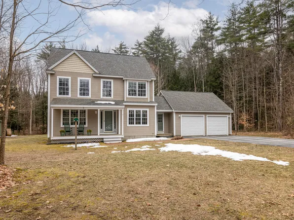 11 Sally Lane, New Gloucester, ME 04260