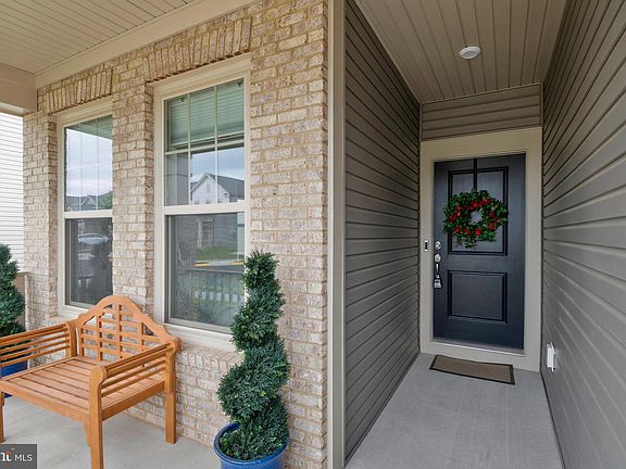 5th image of 15535 Marigold Falls Ln