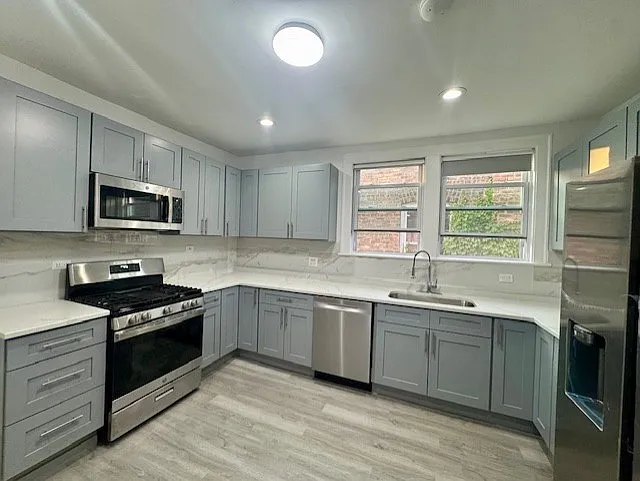 6724 N Campbell Ave #2 — Photo 14