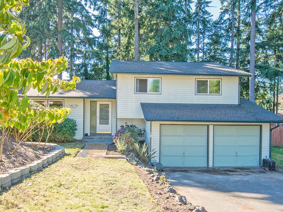 1st image of 3714 SE Buckingham Dr