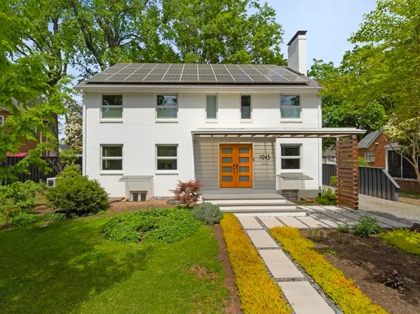 1943 Thomson Rd, Charlottesville, VA 22903