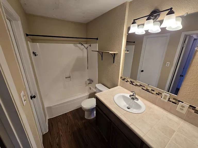 7102 Dan Jean Dr #B — Photo 10
