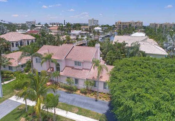Home For Sale In The Cove