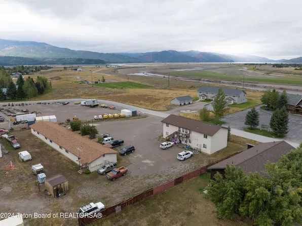 106 Morning Star Dr, Etna, WY 83118