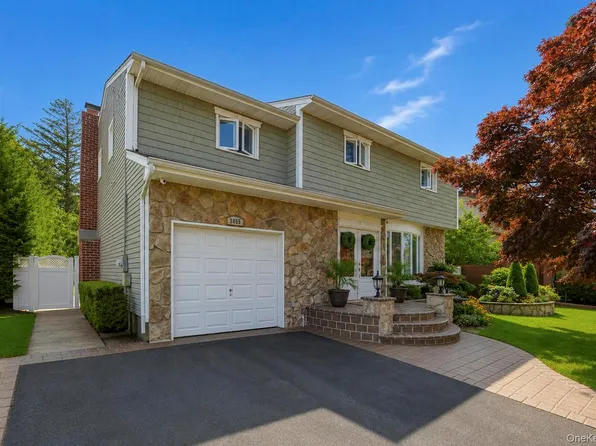 3455 Howard Boulevard, Baldwin, NY 11510